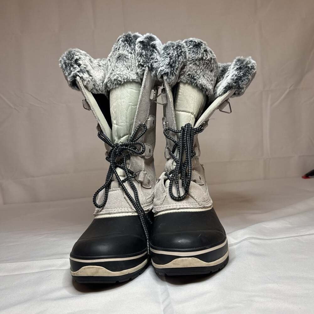 Khombu Emily Women's Gray Suede Faux Fur Winter Snow Boots